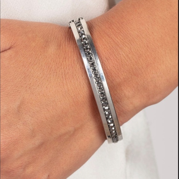 Jewelry - Silver bracelet